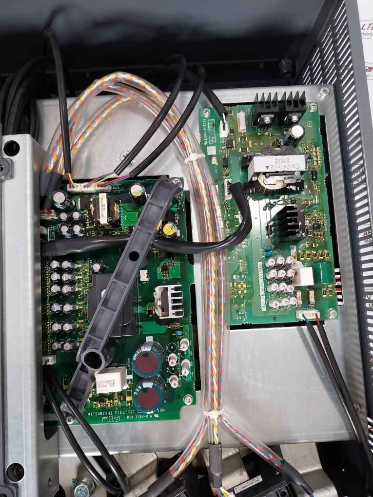 Mitsubishi Electric Fr-a840-110k-1-06 3-ph Frequency Inverter Drive 24vdc 0.33a