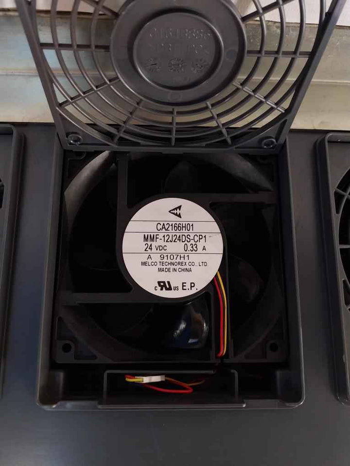 Mitsubishi Electric Fr-a840-110k-1-06 Frequency Inverter Drive Ca2166h01 325a