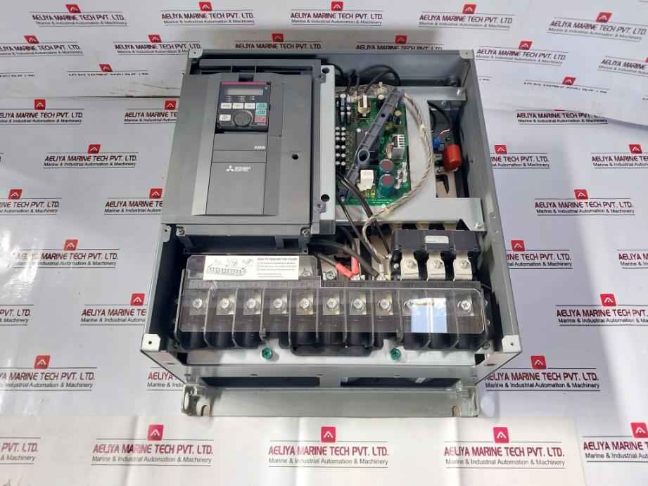 Mitsubishi Electric Fr-a840-55K-1-06 Inverter 3Ph Ac380-500V 50Hz/60Hz A800