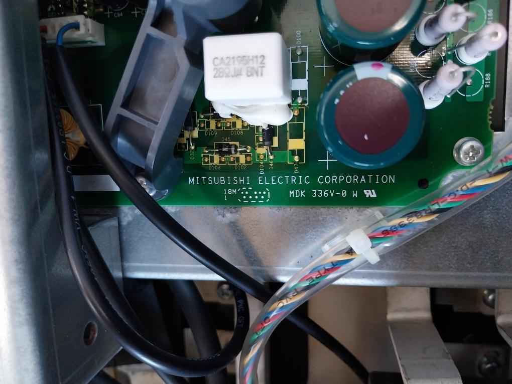 Mitsubishi Electric Fr-a840-55k-1-06 3-ph Frequency Inverter Drive Ac380-500v