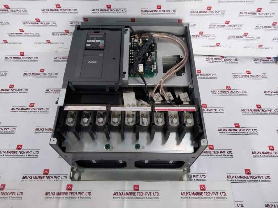 Mitsubishi Electric Fr-a840-90K-1-06 Inverter 3Ph Ac380-500Vmax 0.2-590Hz
