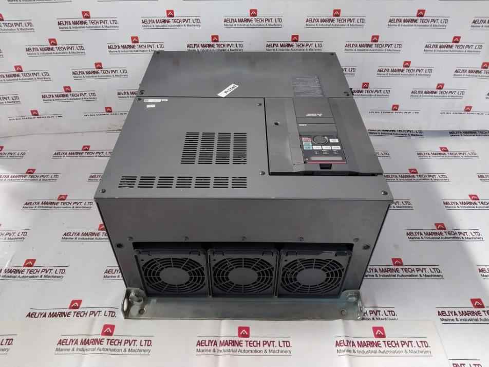 Mitsubishi Electric Fr-a840-90K-1-06 Inverter 3Ph Ac380-500Vmax 0.2-590Hz