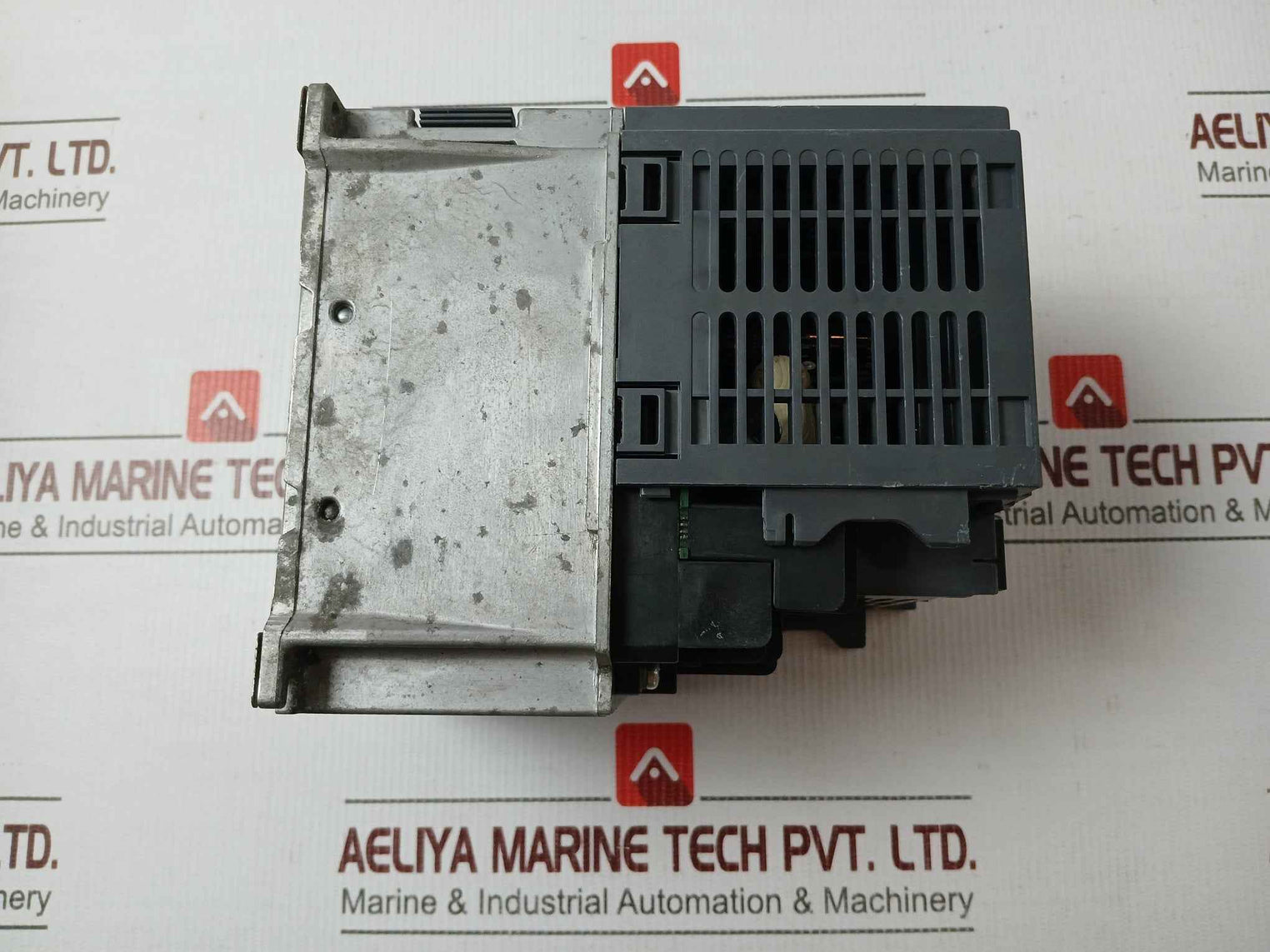 Mitsubishi Electric Fr-d740-050-ec Inverter Drive 3Ph Ac380-480V (Not Working)