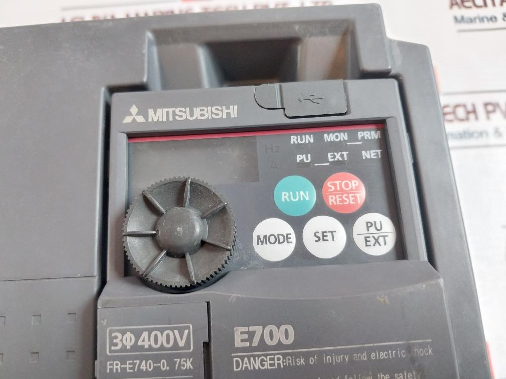 Mitsubishi Electric Fr-e740-0.75K-cht Frequency Converter