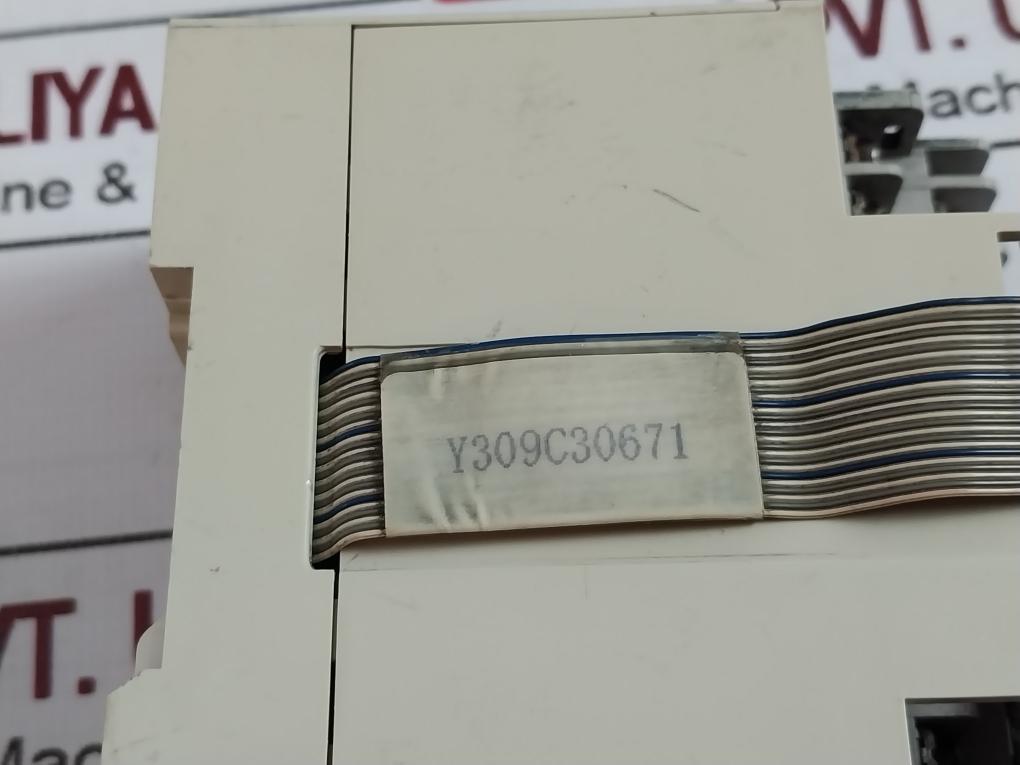 Mitsubishi Electric Fx2N-16Eyt-ess/Ul Plc Modular Extension Unit Jy550D20801C