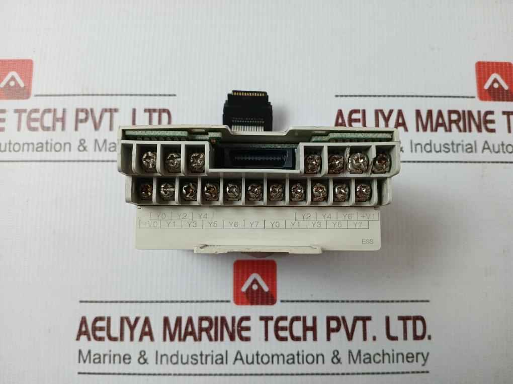Mitsubishi Electric Fx2N-16Eyt-ess/Ul Plc Output Extension Module 5-30Vdc 0.5A