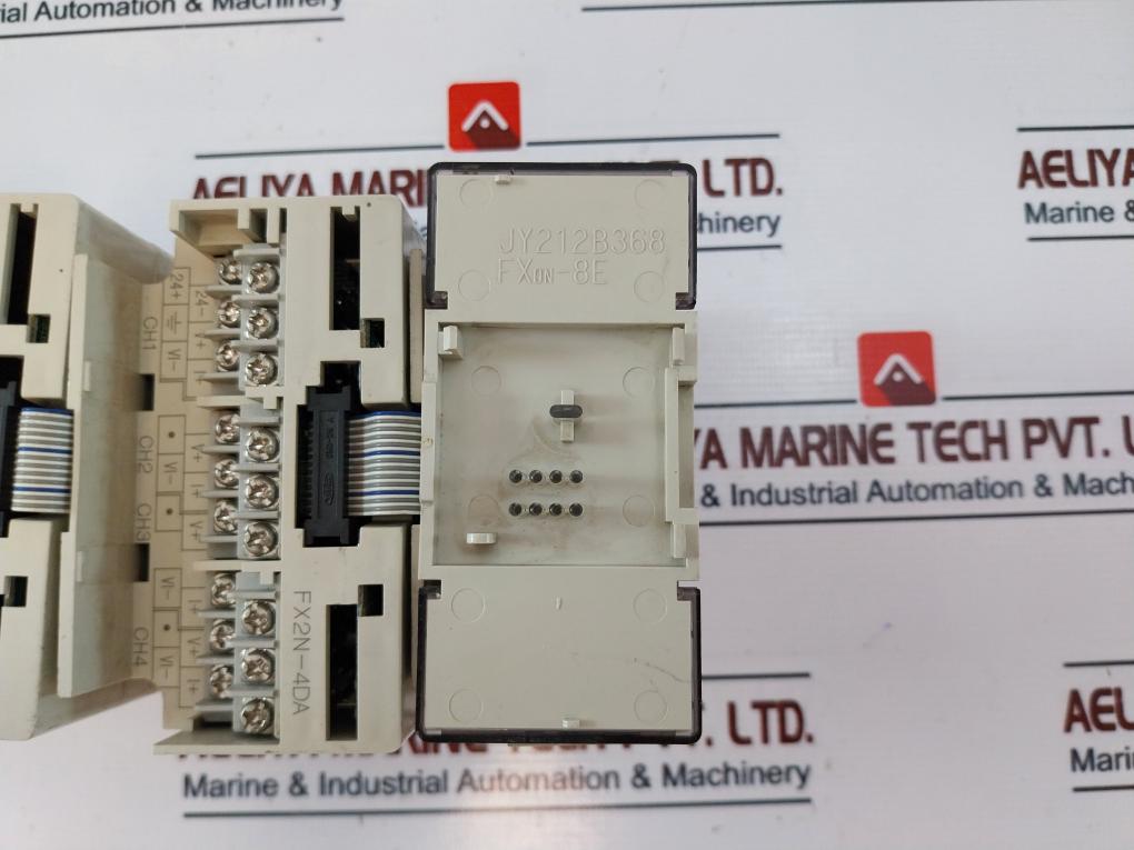 Mitsubishi Electric Fx2N-16Mr-es/Ul Programmable Controller 100-240Vac 50/60Hz