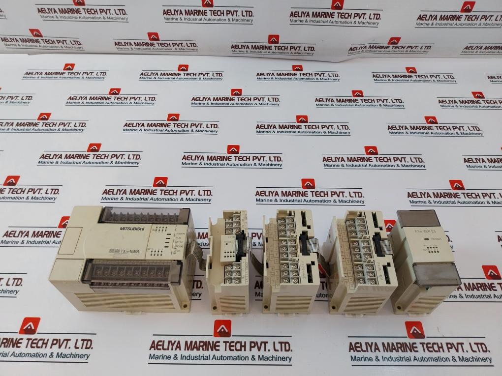 Mitsubishi Electric Fx2N-16Mr-es/Ul Programmable Controller 100-240Vac 50/60Hz