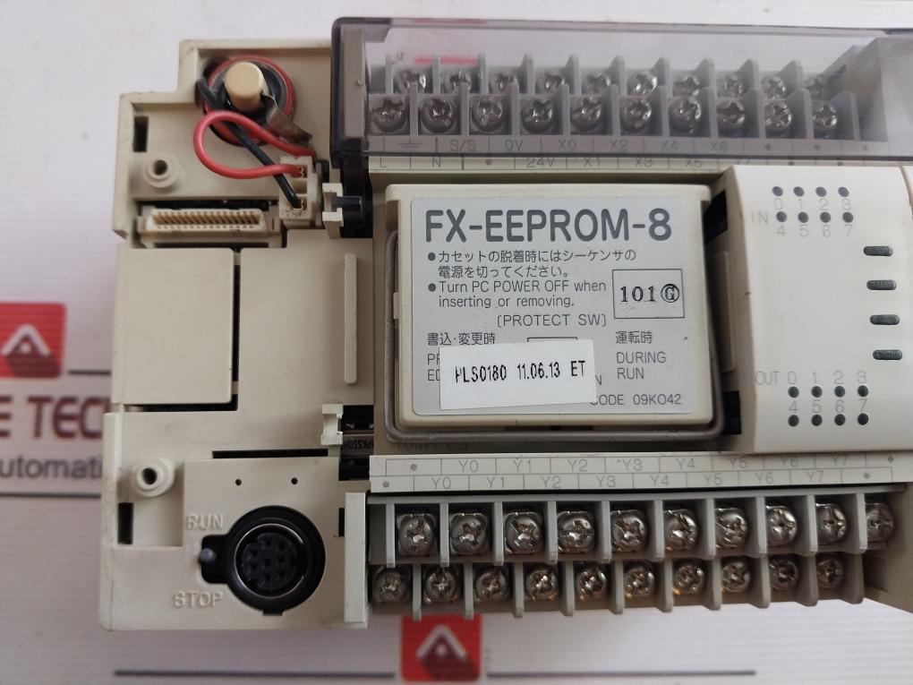 Mitsubishi Electric Fx2N-16Mr-es/Ul Programmable Controller 50/60Hz