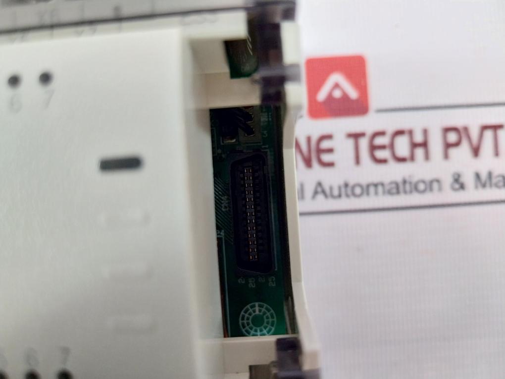 Mitsubishi Electric Fx2N-48Et-ess/Ul Plc Compact Extension Unit 100-240Vac 35W