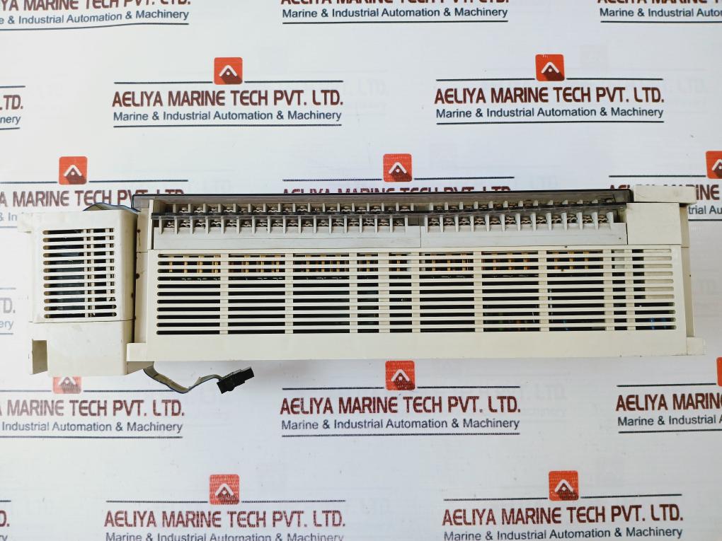 Mitsubishi Electric Fx2N-80Mr-ds Programmable Controller Fx2N-4Ad