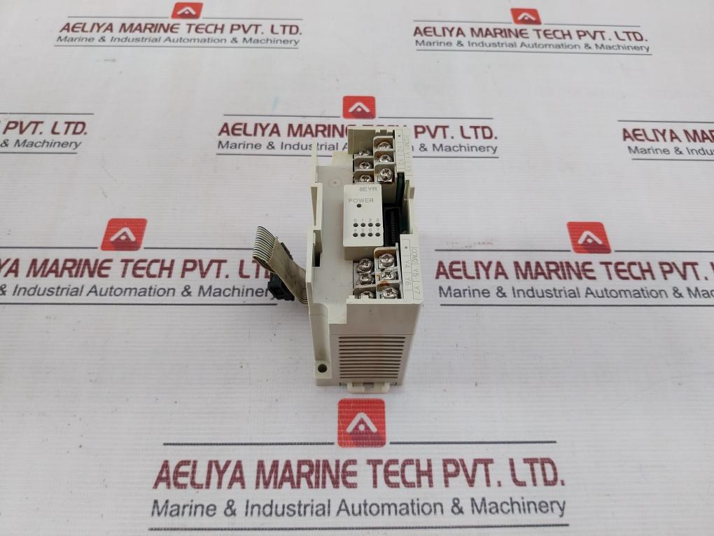 Mitsubishi Electric Fx2N-8Eyr Plc Digital I/O Module Dc30V/Ac250V 2A