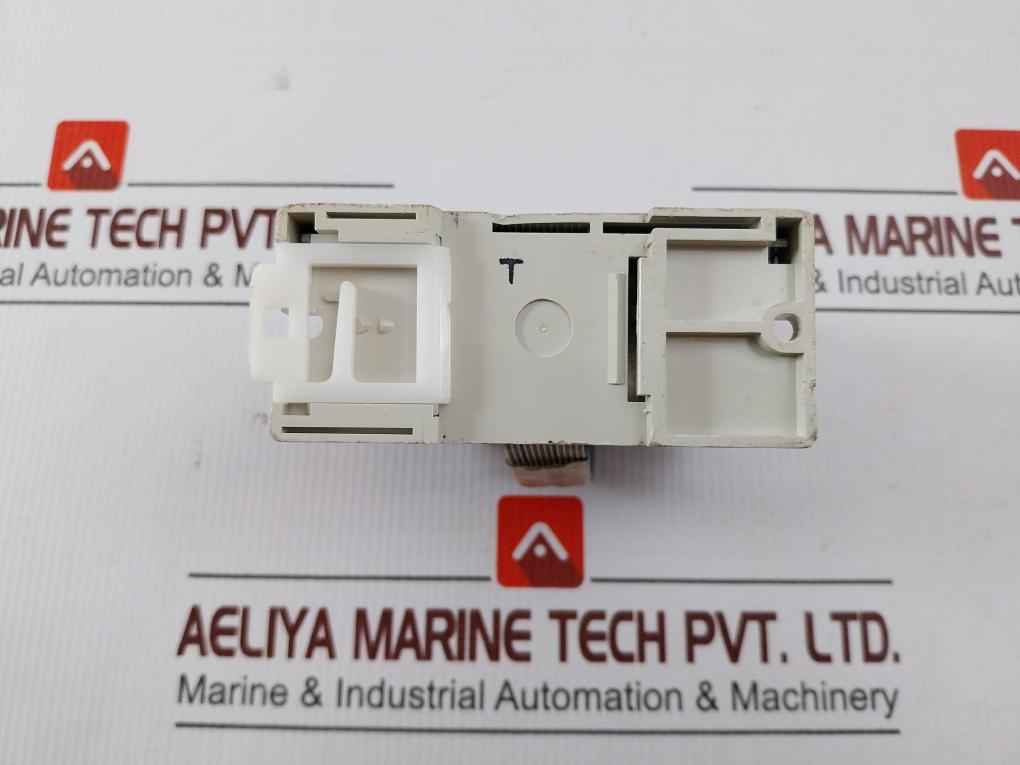 Mitsubishi Electric Fx2n-16eyr-es/ul Programmable Controller 30vdc/240vac 2a