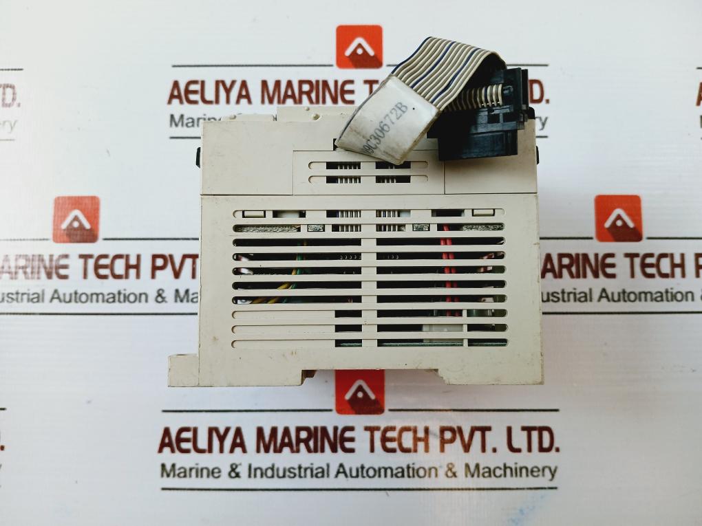 MITSUBISHI ELECTRIC FX2N-8AD Programmable Controller 24VDC