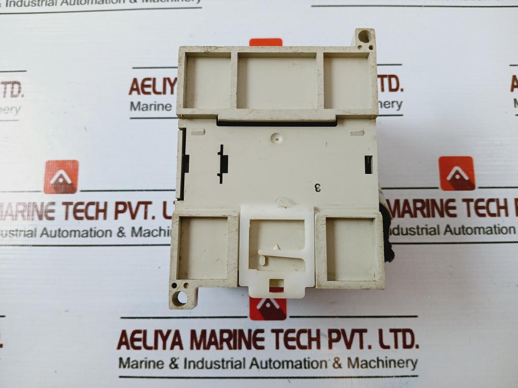 MITSUBISHI ELECTRIC FX2N-8AD Programmable Controller 24VDC