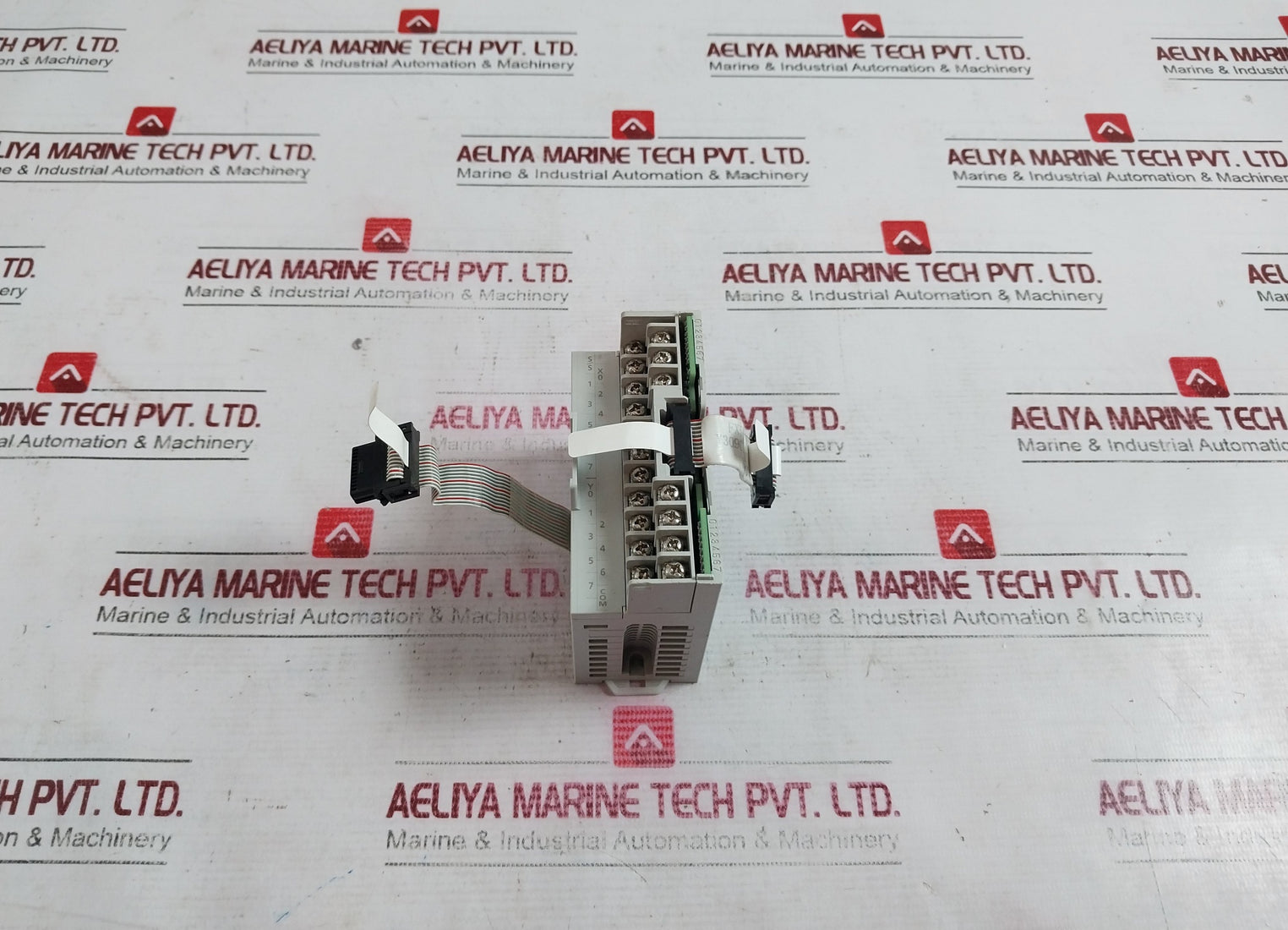 Mitsubishi Electric Fx5-16Et/Es-h Plc Digital I/O Module 20X04V Fx5-3Ec Y309C380