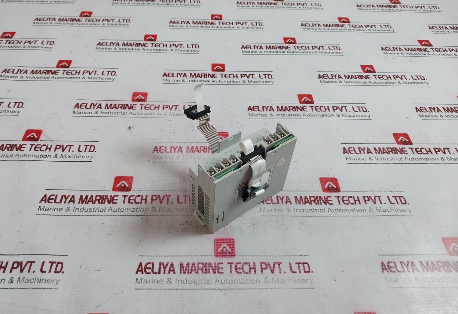 Mitsubishi Electric Fx5-16Et/Es-h Plc Digital I/O Module 20X04V Fx5-3Ec Y309C380