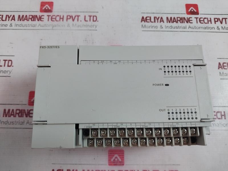 Mitsubishi Electric Fx5-32Et/Es Programmable Controller 100-240Vac 50/60Hz 25W