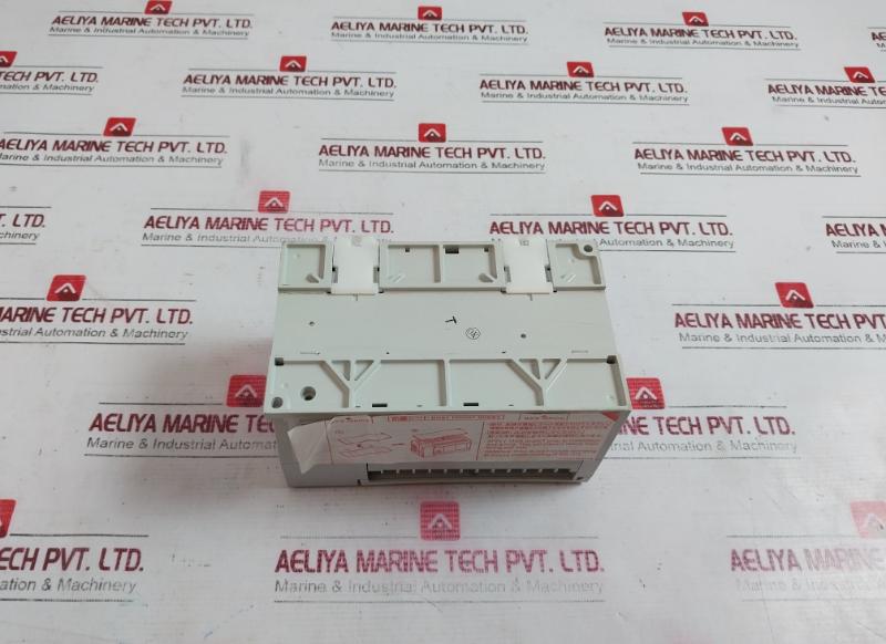 Mitsubishi Electric Fx5-32Et/Es Programmable Controller 100-240Vac 50/60Hz 25W