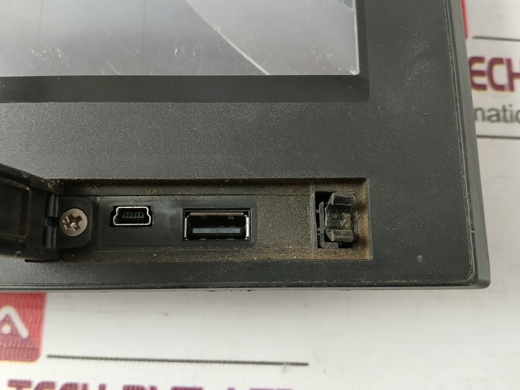 Mitsubishi Electric Gt2710-vtba Hmi Operator Interface Panel