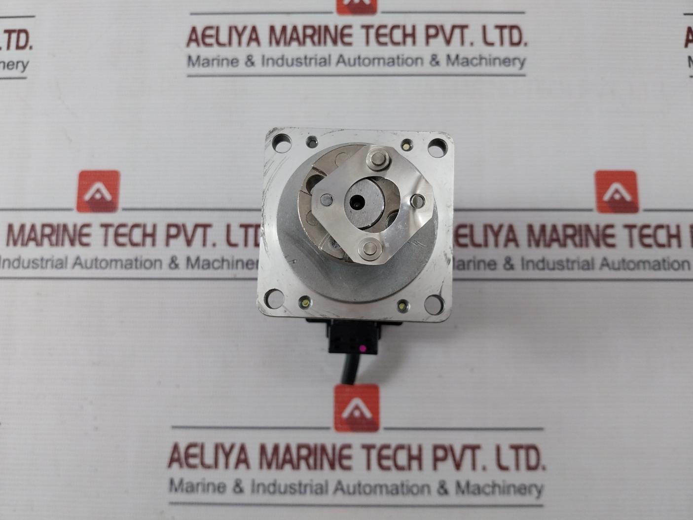 Mitsubishi Electric Hc-kfs23 Ac Servo Motor 3Ac 118V 1.1A