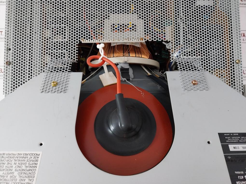 Mitsubishi Electric Hc3905 Atj Colour Display Monitor 100-120V