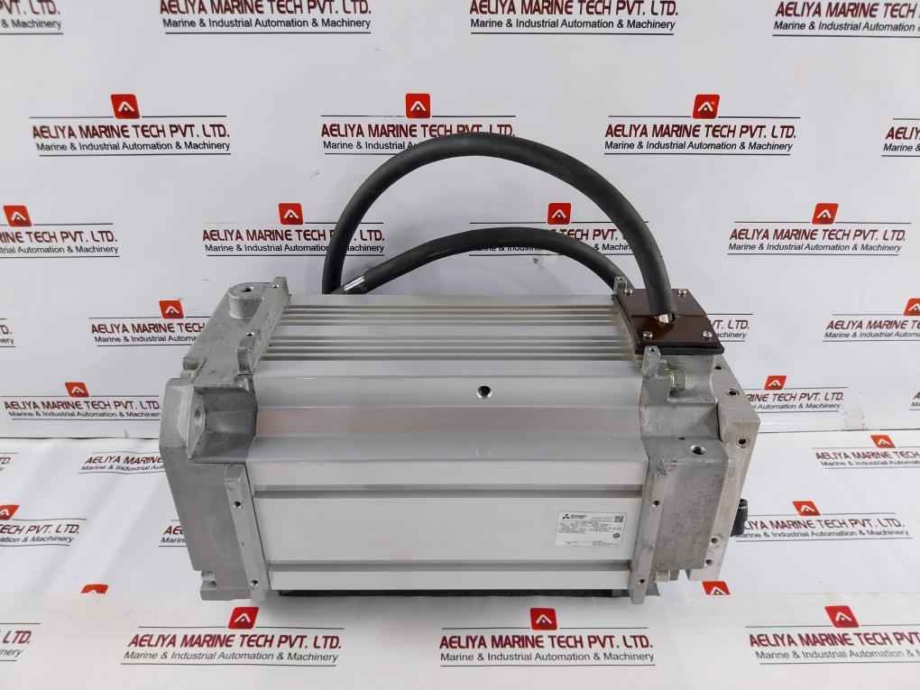 Mitsubishi Electric Hf-j20k1m4f-s5 Ac Servo Motor 200mv/min-1 Ip44 8mm3