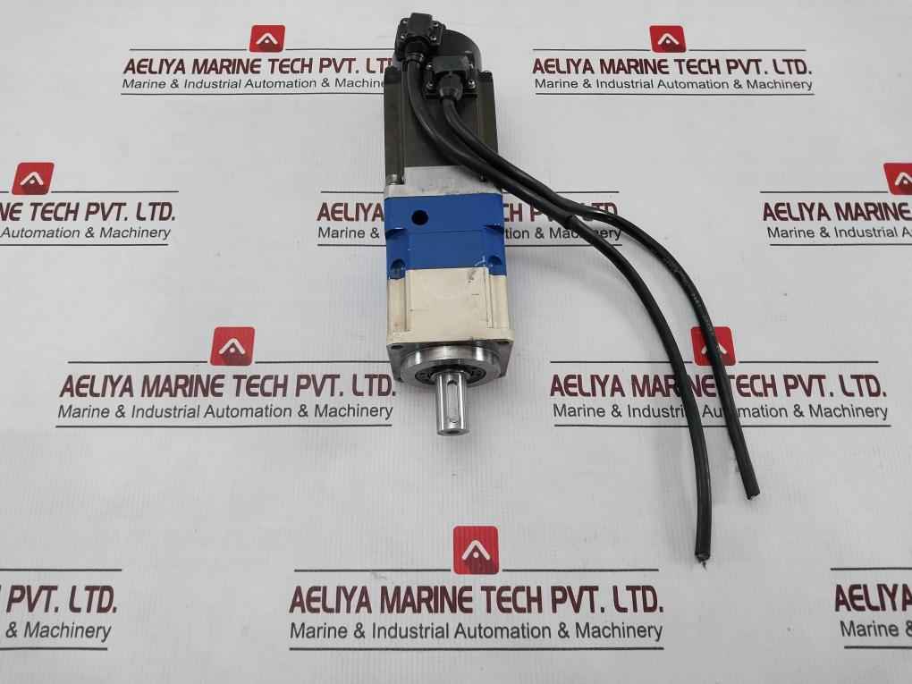 Mitsubishi Electric Hg-kn43J-s100 Ac Servo Motor 3000 R/Min 3Ac 108V 2.6A 400W