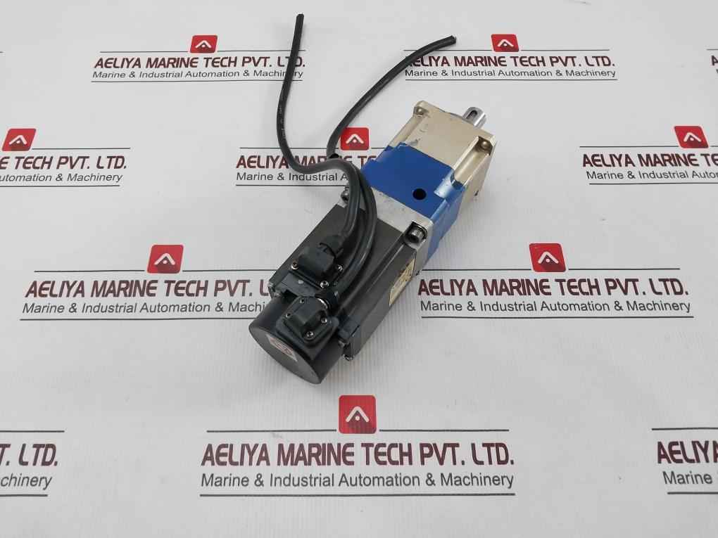 Mitsubishi Electric Hg-kn43J-s100 Ac Servo Motor 3000 R/Min 3Ac 108V 2.6A 400W