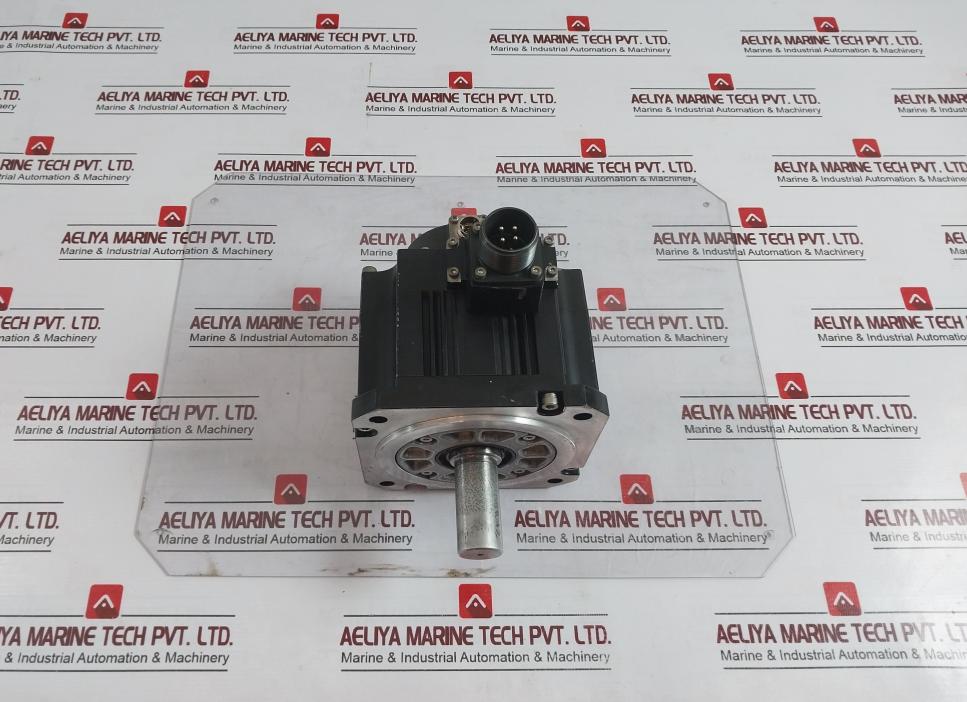 Mitsubishi Electric Hg-sr102J Ac Servo Motor 3Ac 129V 5.6A 1Kw