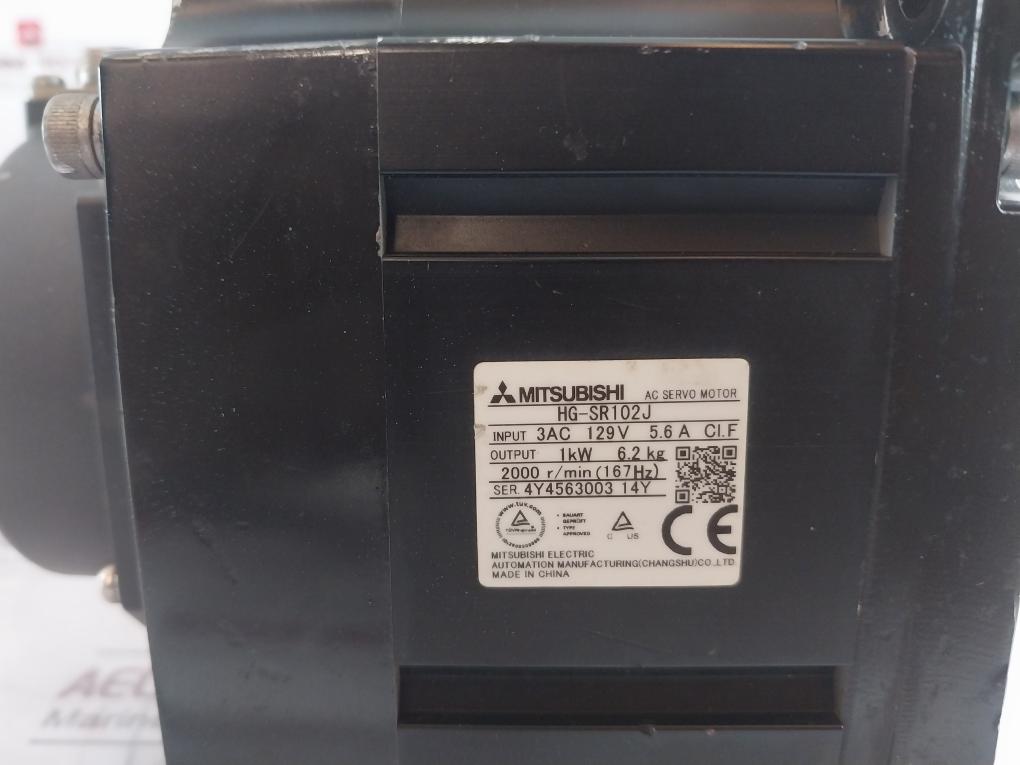 Mitsubishi Electric Hg-sr102J Ac Servo Motor 3Ac 129V 5.6A 1Kw