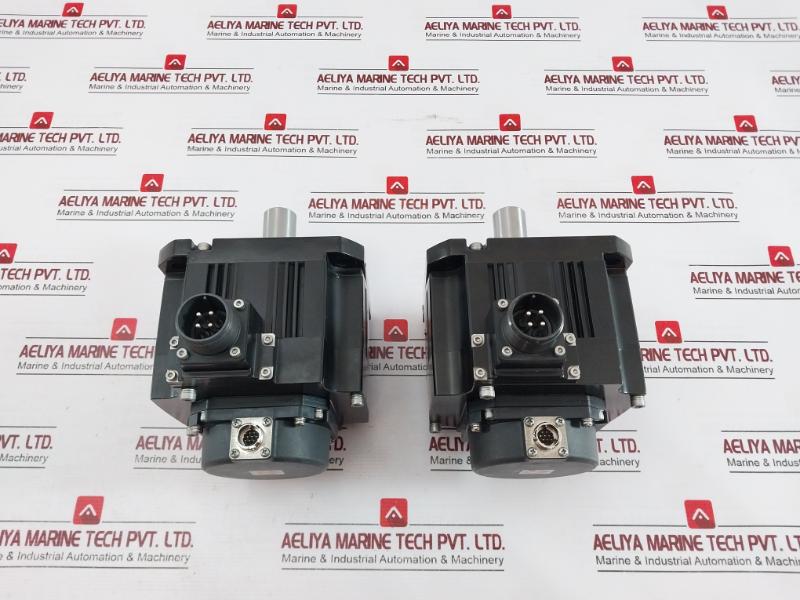 Mitsubishi Electric Hg-sr102J Ac Servo Motor 3Ac 129V 5.6A