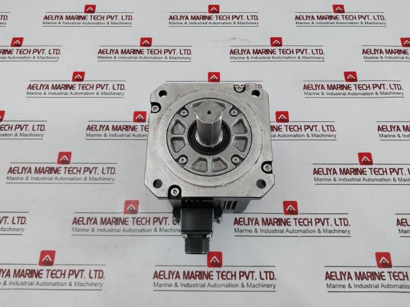 Mitsubishi Electric Hg-sr102J Ac Servo Motor 3Ac 129V 5.6A