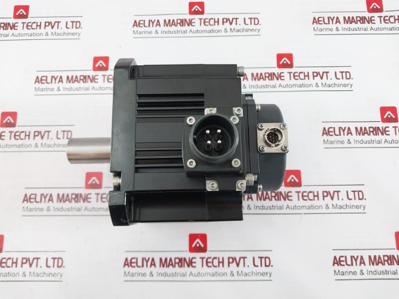 Mitsubishi Electric Hg-sr102J Ac Servo Motor 3Ac 129V 5.6A