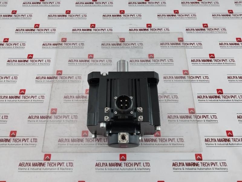 Mitsubishi Electric Hg-sr352J Ac Servo Motor 3.5Kw 2000 Rpm 170V 14A