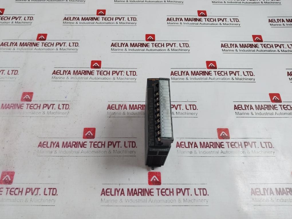 Mitsubishi Electric Melsec-q Q64ad-gh Isolated A/d Converter Unit 15vdc 30ma