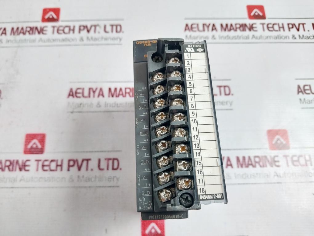 Mitsubishi Electric Melsec-q Q64ad-gh Isolated A/d Converter Unit 15vdc 30ma