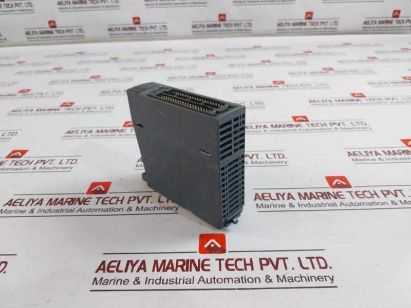 Mitsubishi Electric Melsec-q Qy42P Plc Output Unit 12/24Vdc 0.1A