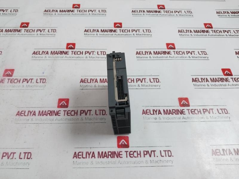 Mitsubishi Electric Melsec-q Qy81P Output Module Class 2 12/24Vdc 0.1A