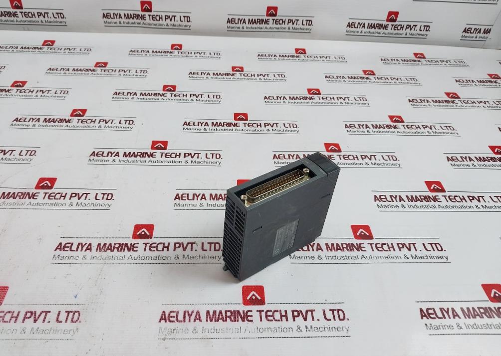 Mitsubishi Electric Melsec-q Qy81p Output Unit Module Class 2 12/24vdc 0.1a