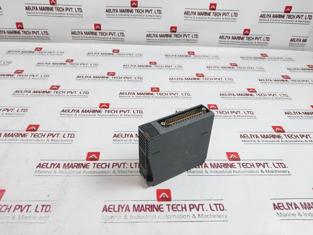Mitsubishi Electric Melsec-q Qy81p Output Unit Module Class 2 12/24vdc 0.1a