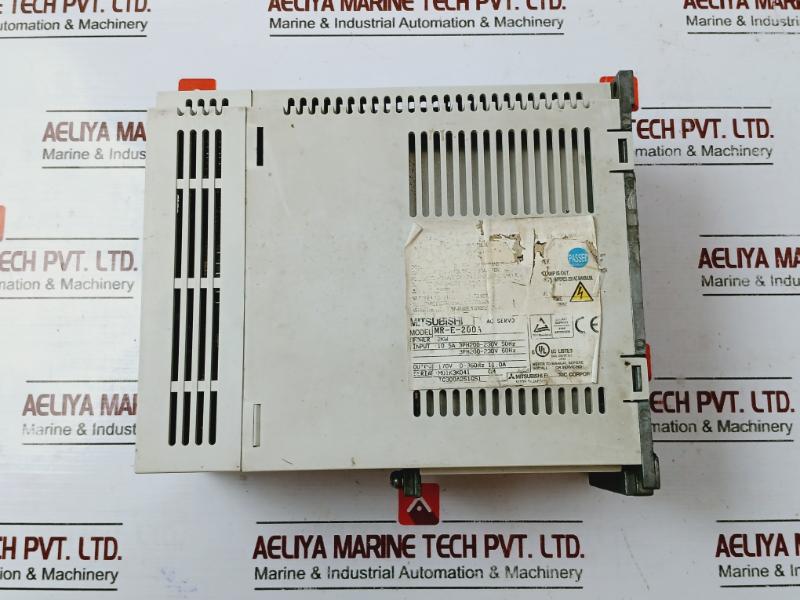 Mitsubishi Electric Mr-e-200A Single Phase Servo Motor Drive Tc300A251G51 60Hz