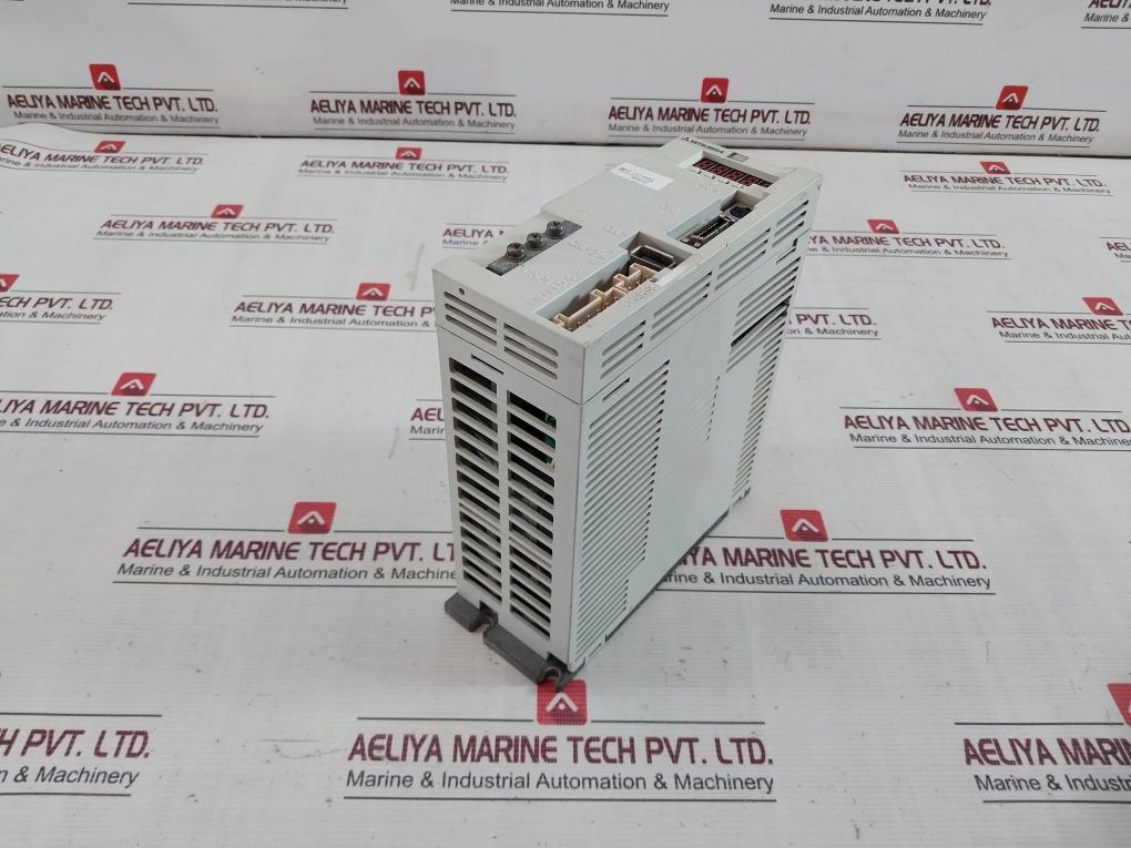 Mitsubishi Electric Mr-e-70Ag-kh003 Ac Servo Amplifier 750W