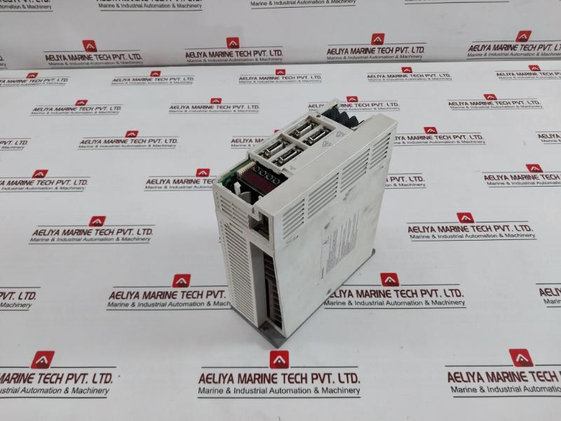 Mitsubishi Electric Mr-j2S-70Cp-s084 Servo Drive Tc300A215G51