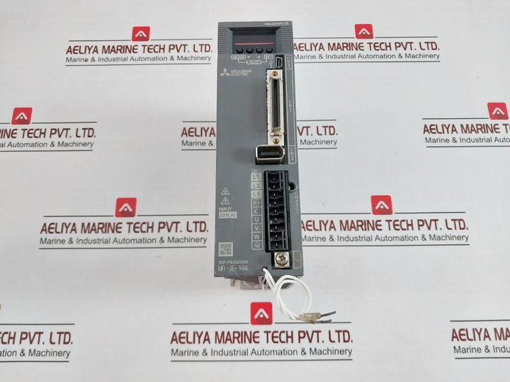 Mitsubishi Electric Mr-je-40A Digital Ac-servo Amplifier 3Ph 170V 0-360Hz 2.8A