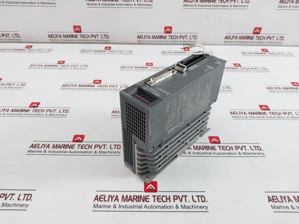 Mitsubishi Electric Mr-je-40A Digital Ac-servo Amplifier 3Ph 170V 0-360Hz 2.8A