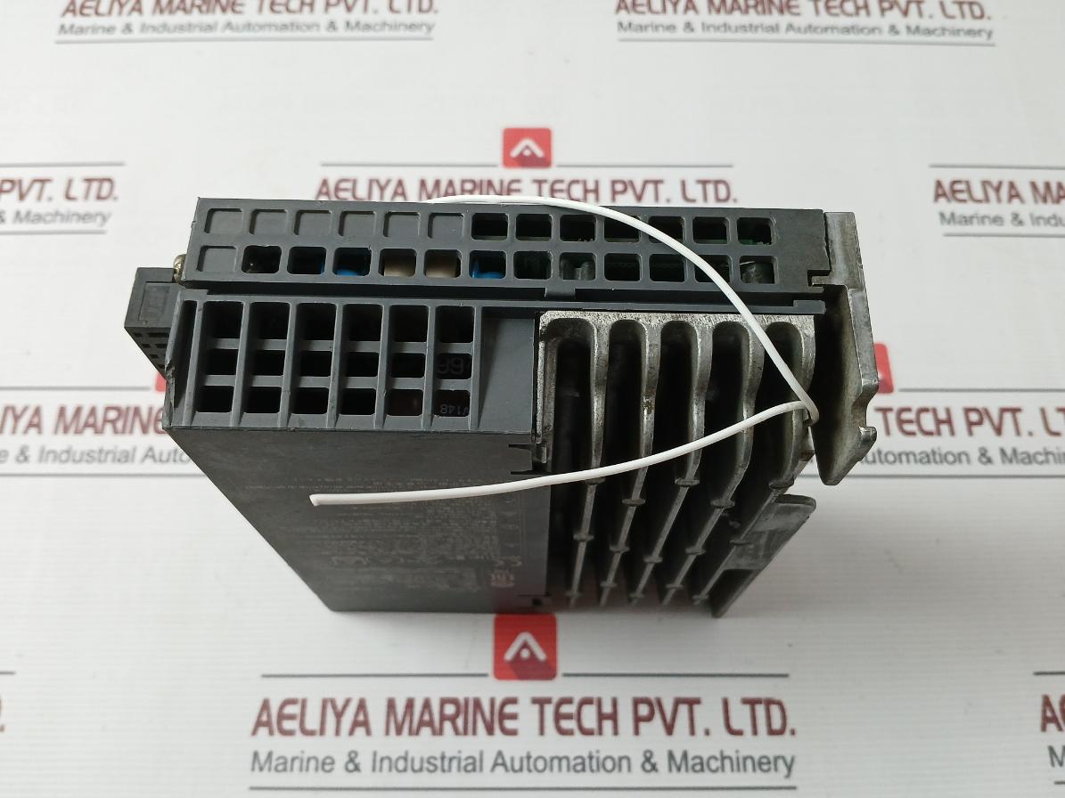 Mitsubishi Electric Mr-je-40A Digital Ac-servo Amplifier Ac200-240V 2.6A 100Ohmk