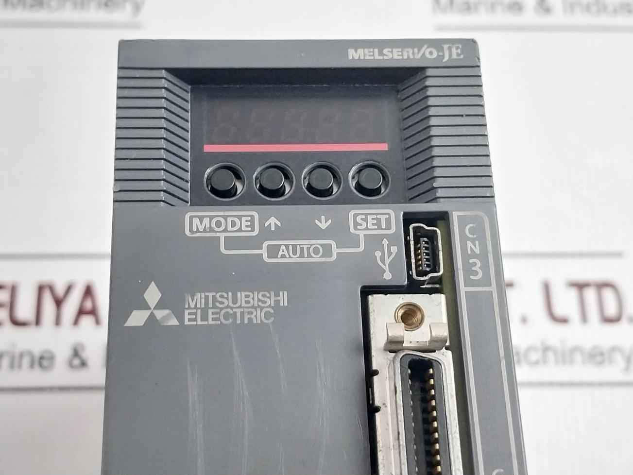 Mitsubishi Electric Mr-je-40a Ac-servo Amplifier 400w/50-60hz/ac200-240v