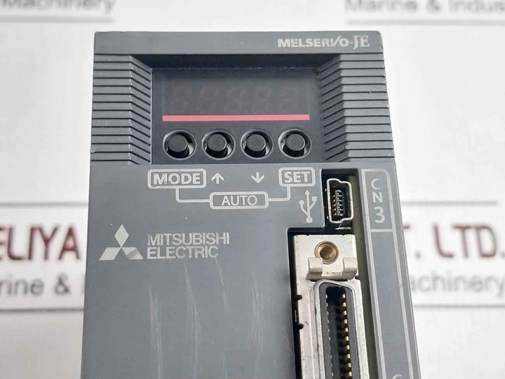 Mitsubishi Electric Mr-je-40a Ac-servo Amplifier 400w/50-60hz/ac200-240v