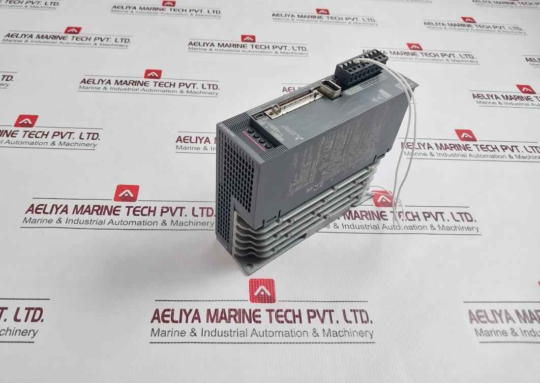 Mitsubishi Electric Mr-je-40a Ac-servo Amplifier 400w/50-60hz/ac200-240v